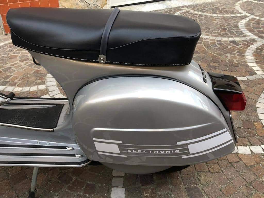 Vespa 200 Rally image