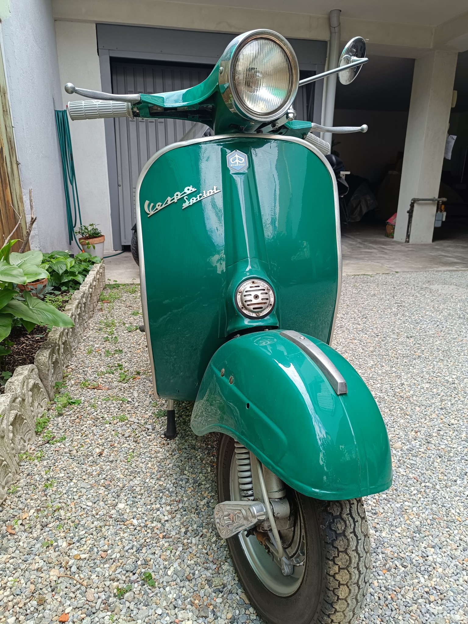 Vespa 150 Sprint Veloce image
