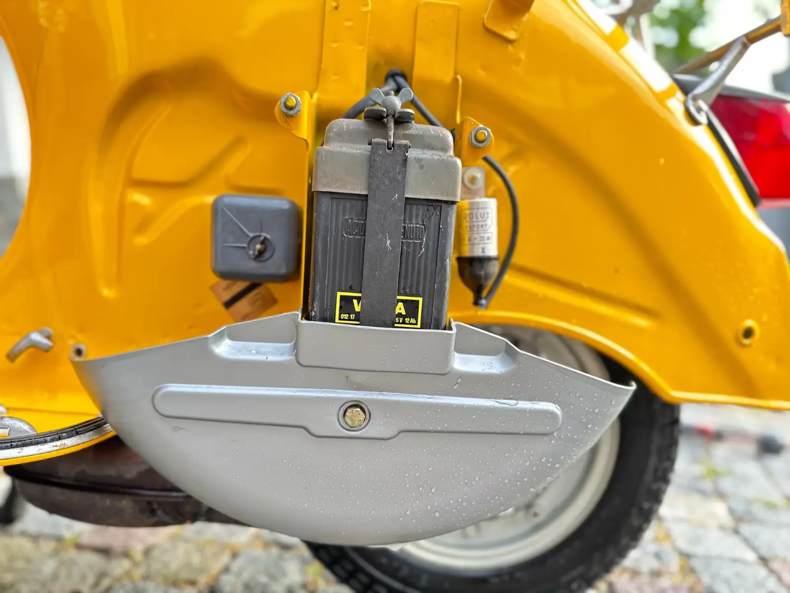 Vespa 200 Rally image