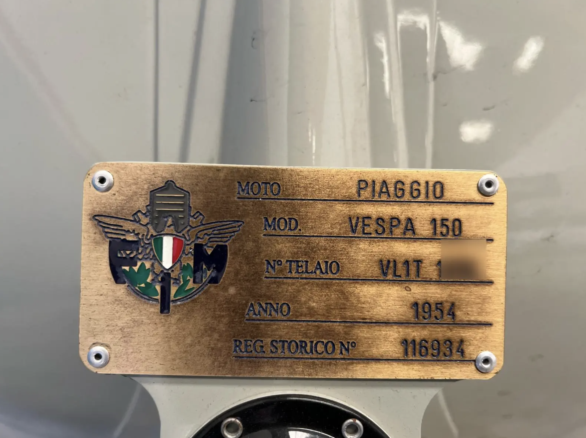 Vespa 150 "Struzzo" image
