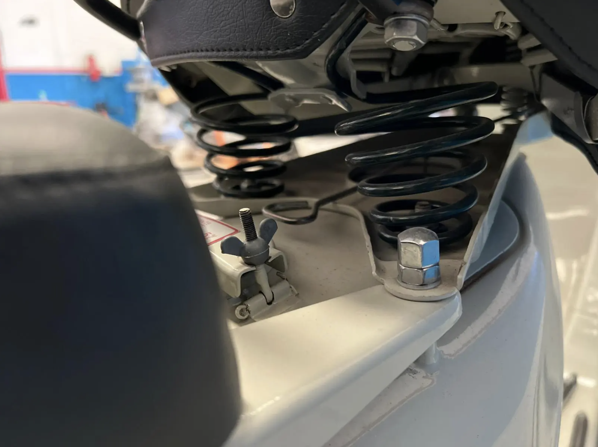 Vespa 150 "Struzzo" image