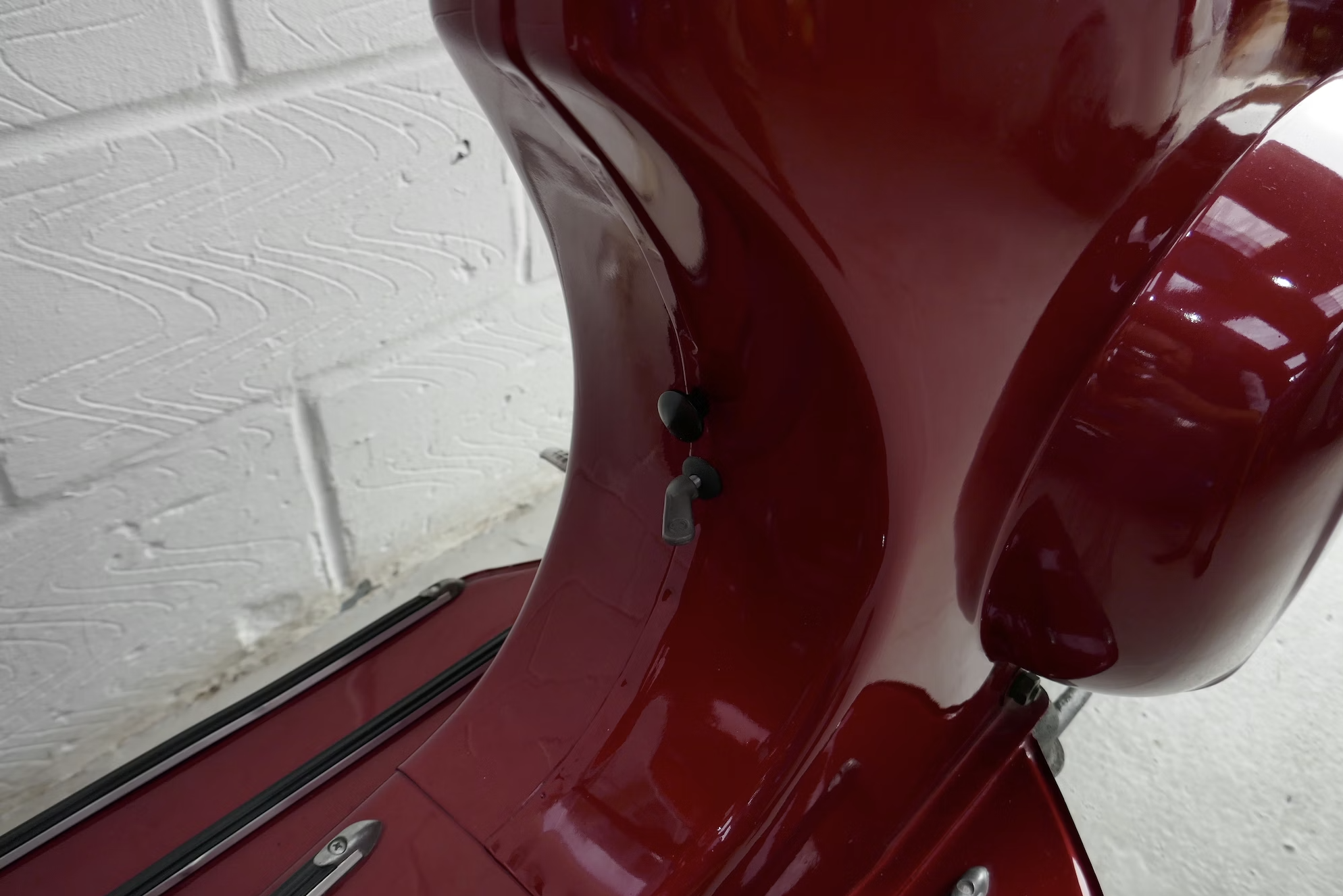 Vespa 50 Revival image