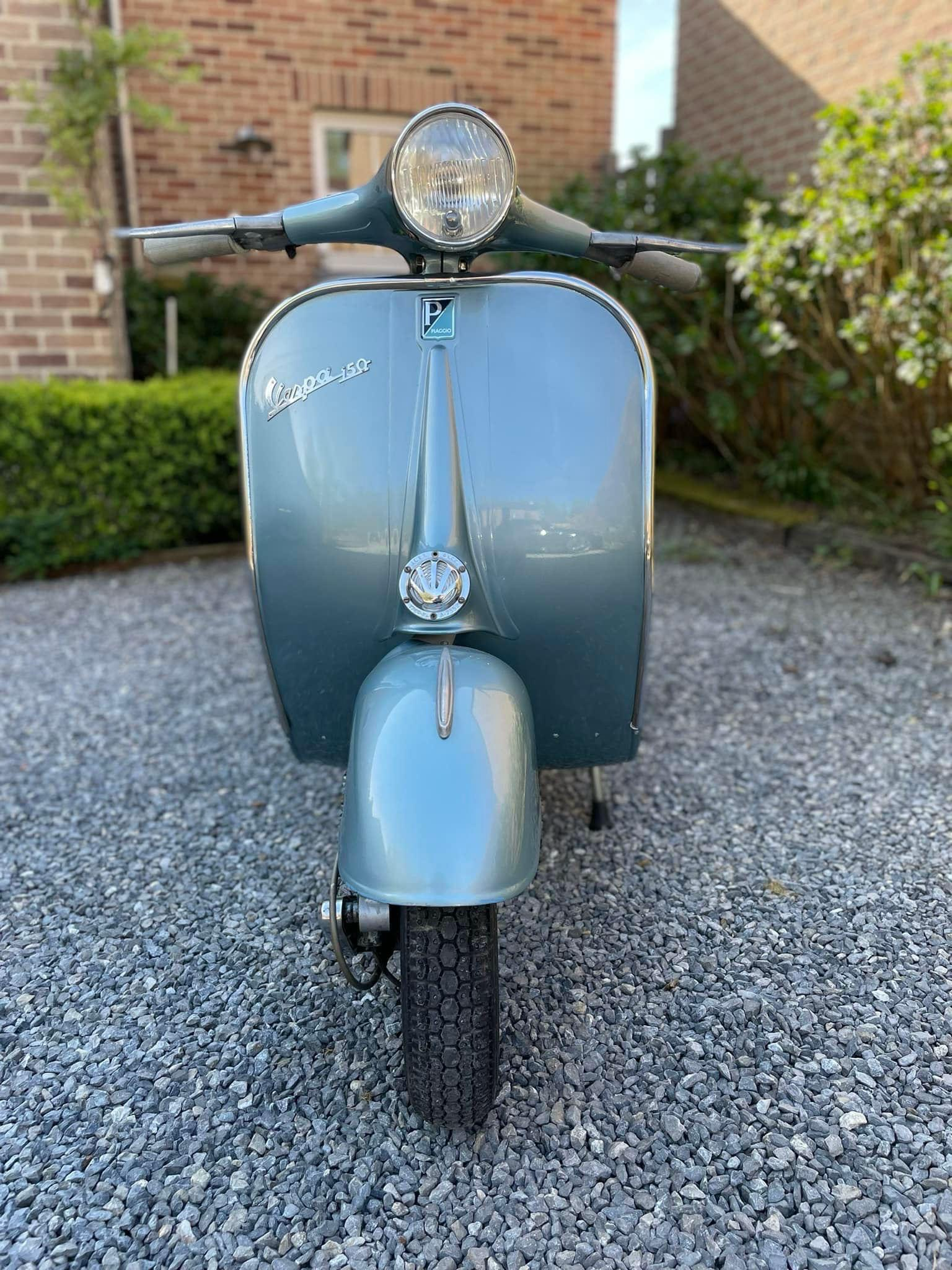 Vespa 150 VBA image