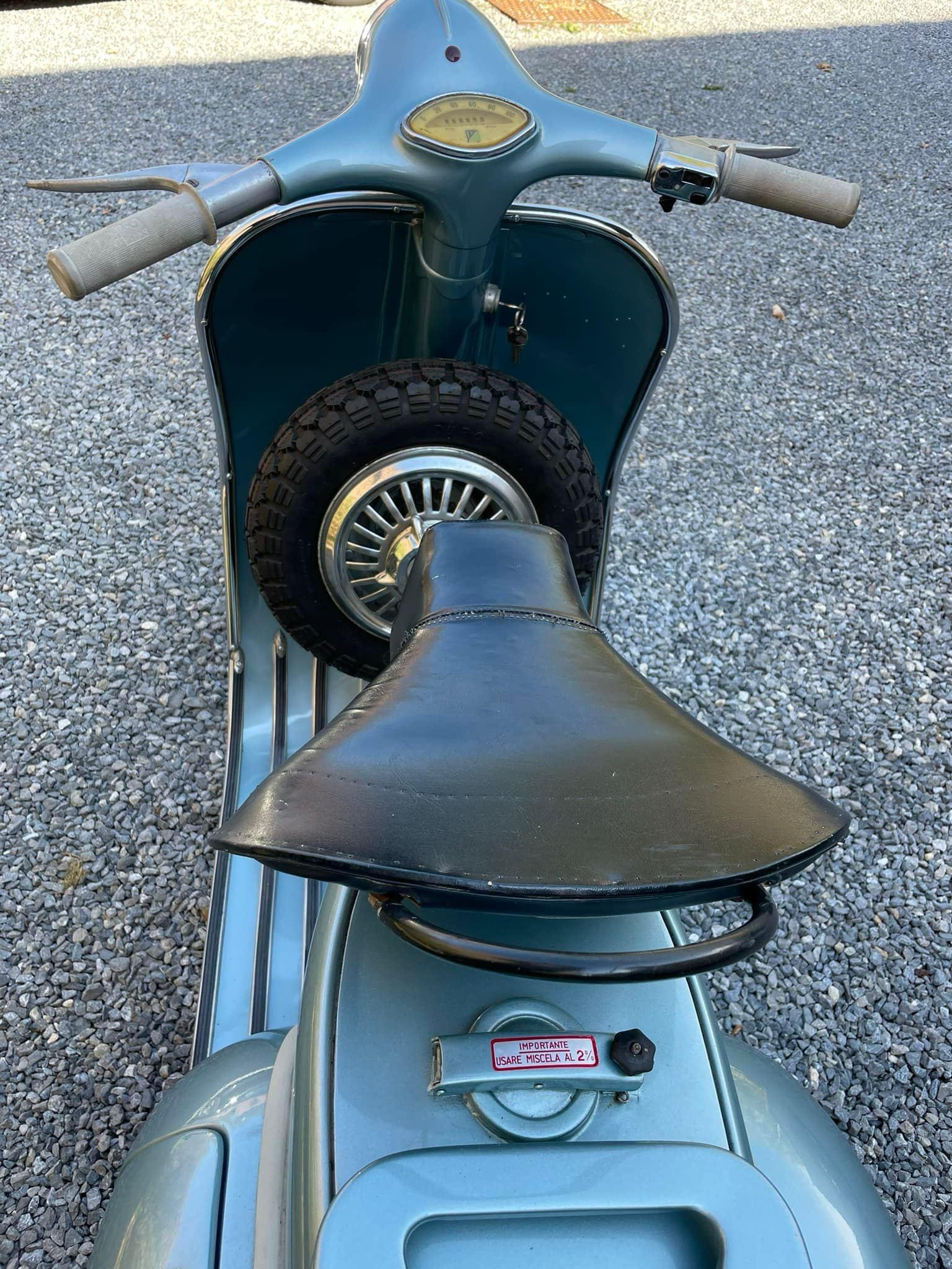 Vespa 150 VBA image