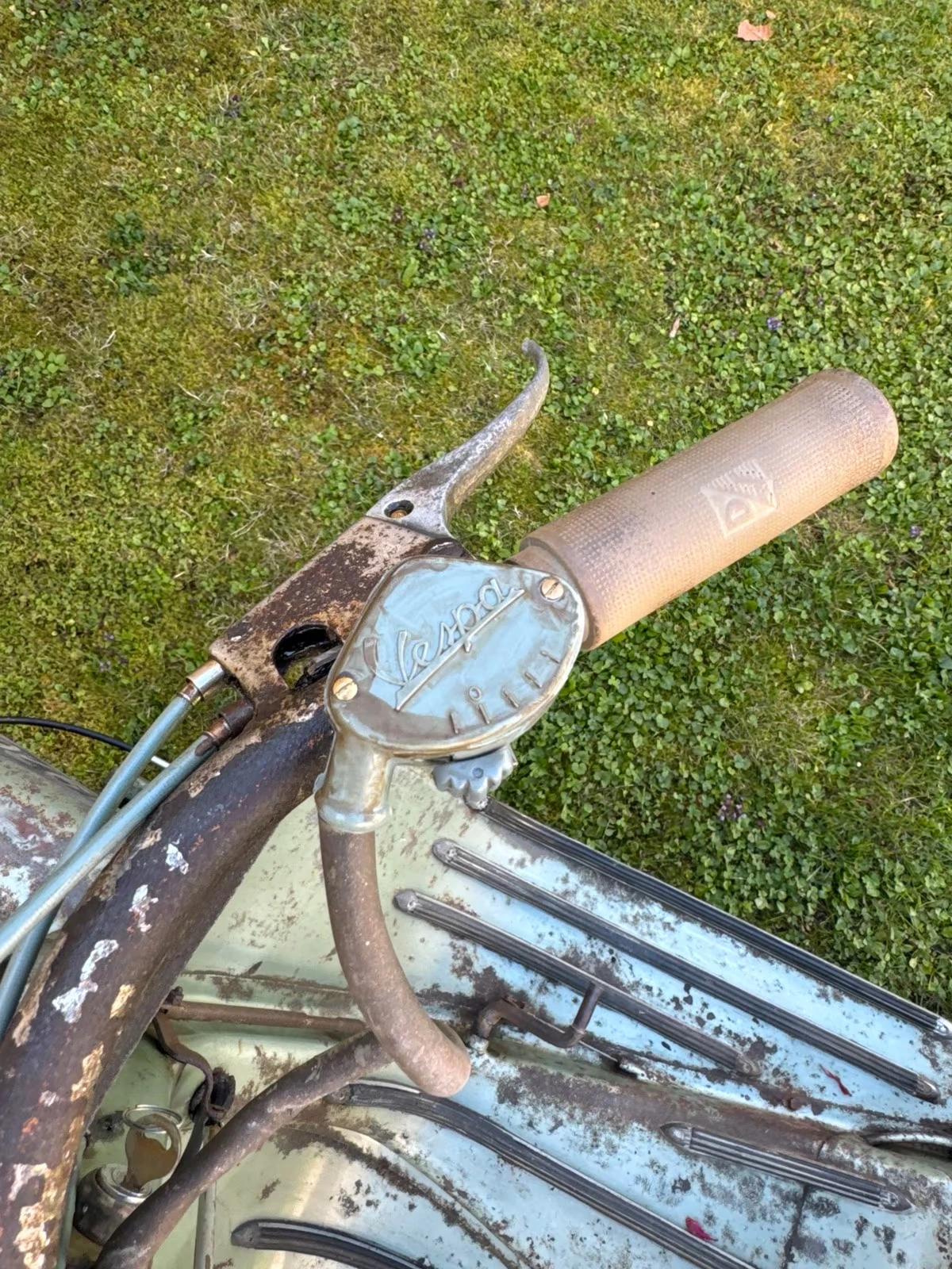 Vespa Douglas Rod Model image