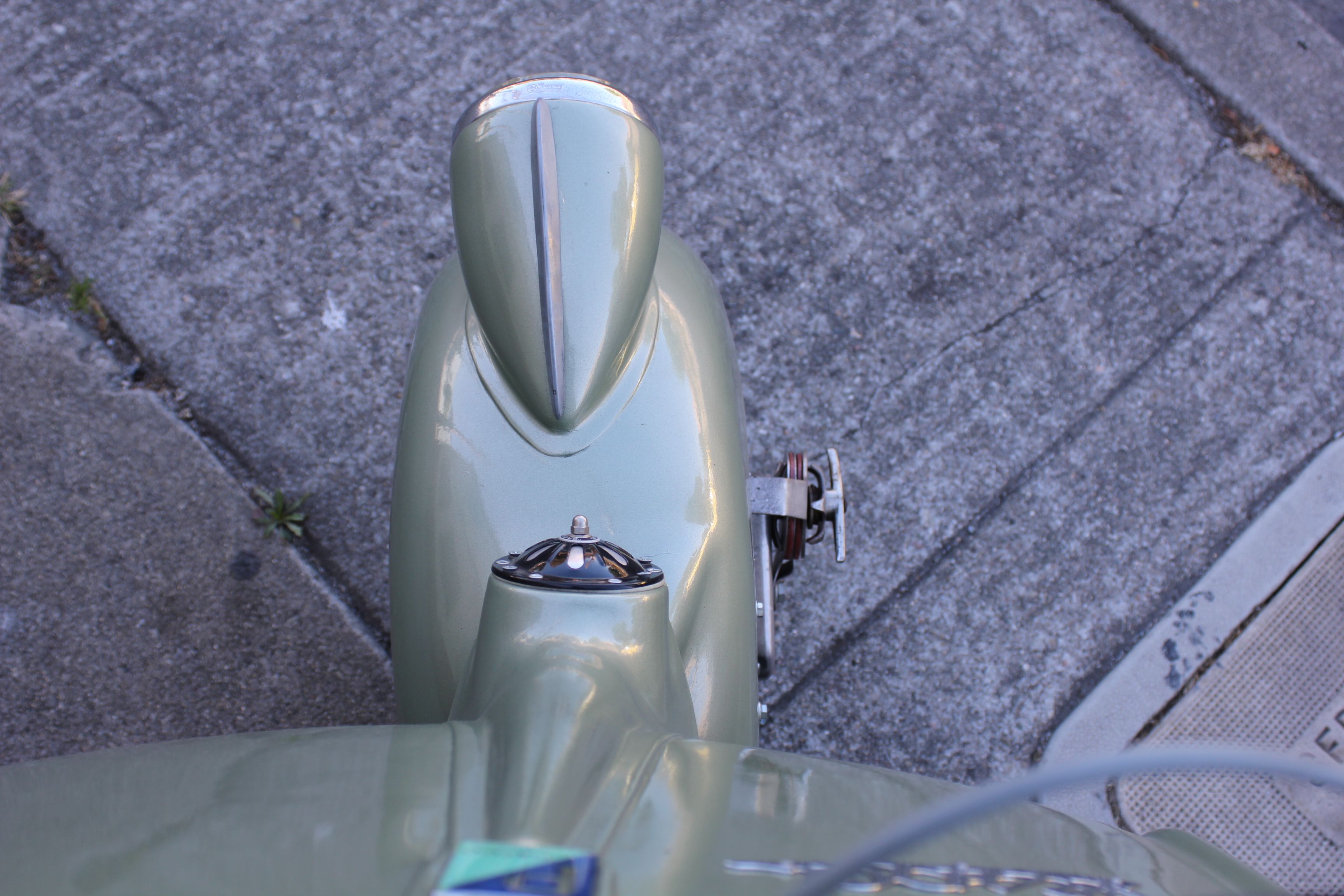 Vespa 125 Bacchetta image