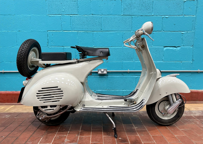 Vespa 150 "Struzzo"